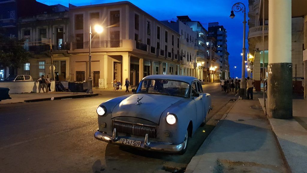 Havana Vella, Cuba, Caraalvent.cat