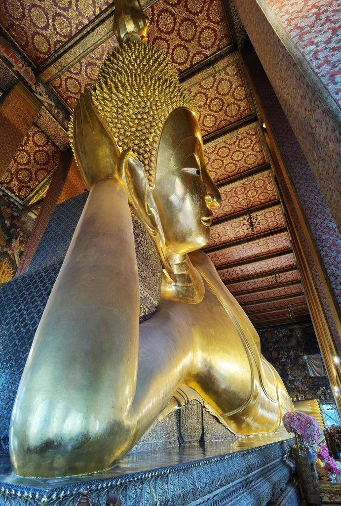 Temple Wat Pho amb el Buda estirat, Caraalvent.cat