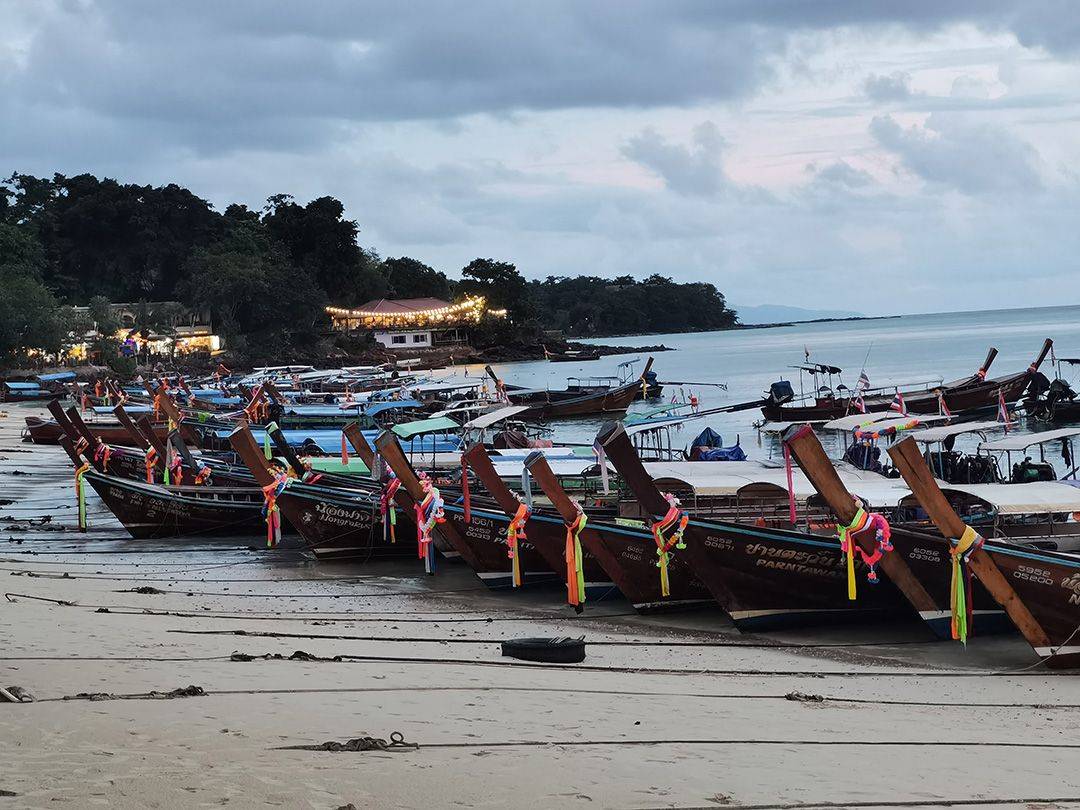 Phi Phi Island, Tailandia, Caraalvent.cat